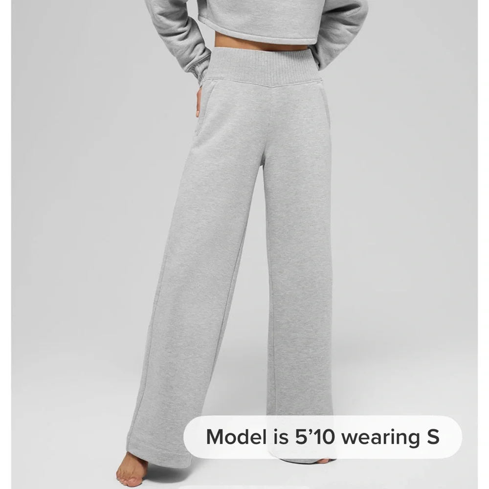 Alo Serenity Wide Leg Sweatpants - Light Gray NWT Size Small - Picture 1 of 5